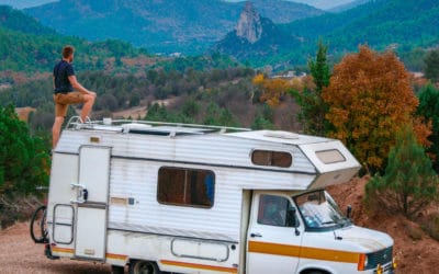 Cuisiner en camping-car & van : 8 astuces indispensables